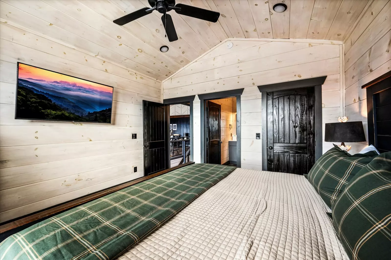 Blaid Bear's Cabin