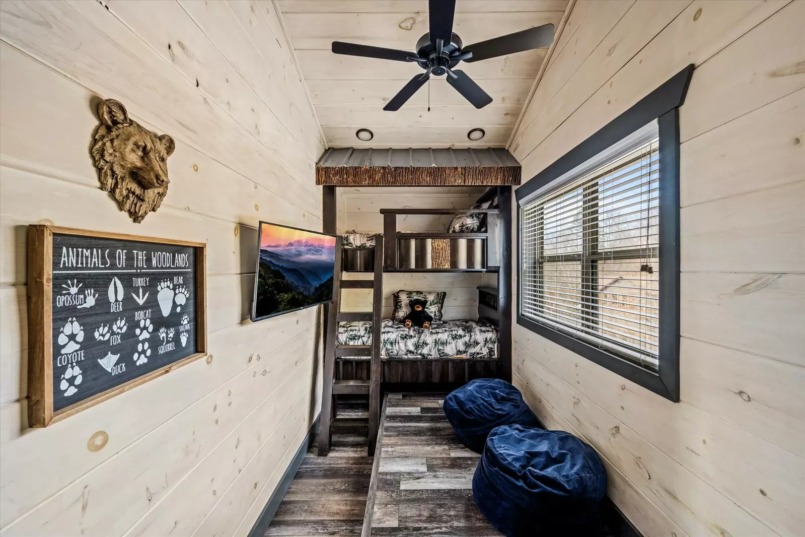 Blaid Bear's Cabin