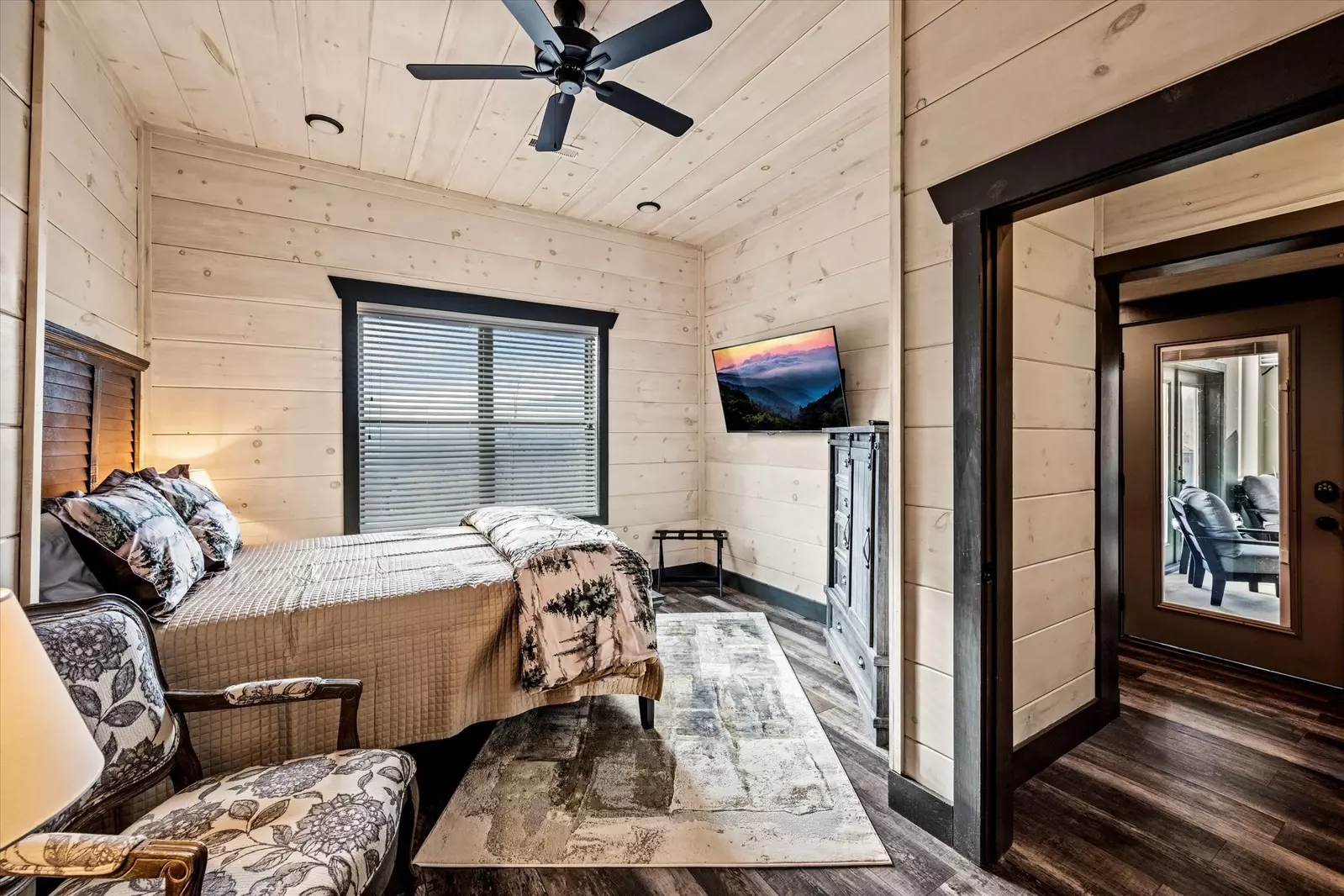 Blaid Bear's Cabin