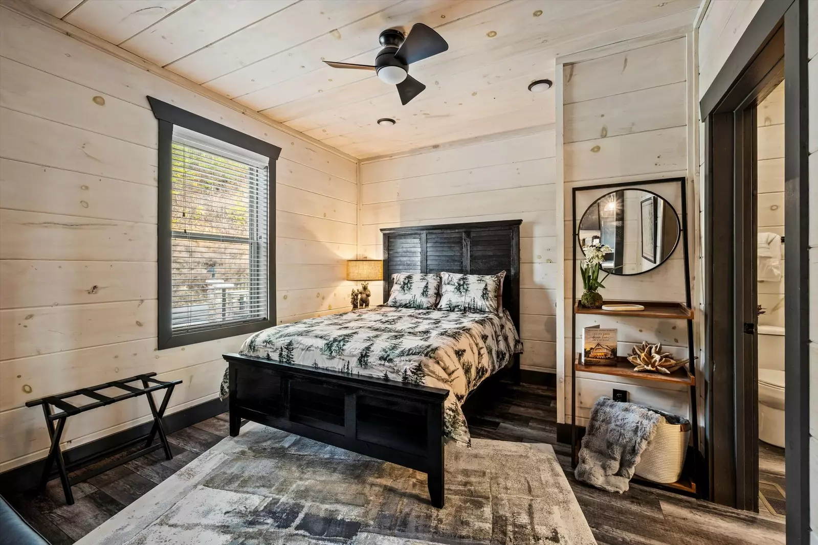 Blaid Bear's Cabin