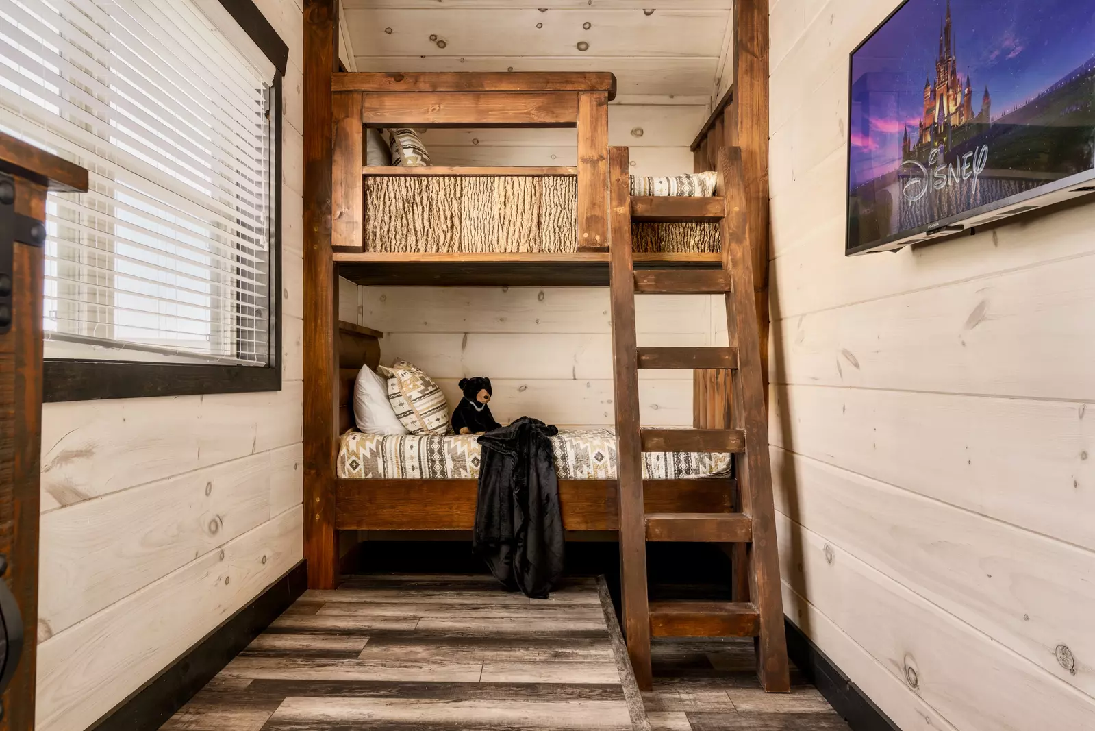 Rocky Top Lodge