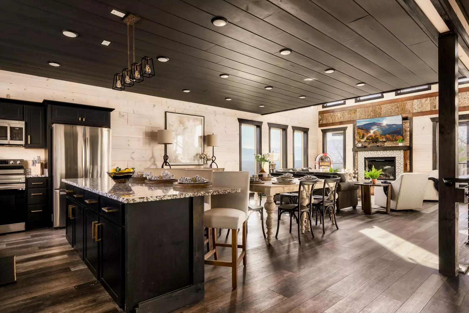 Rocky Top Lodge