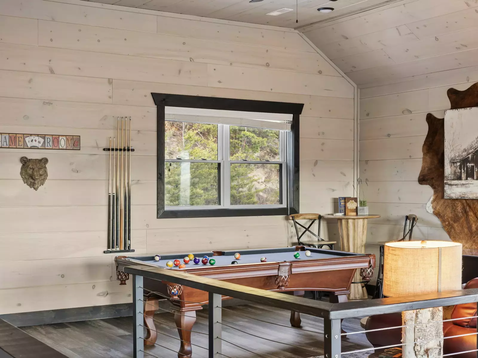 Wild Horse Lodge