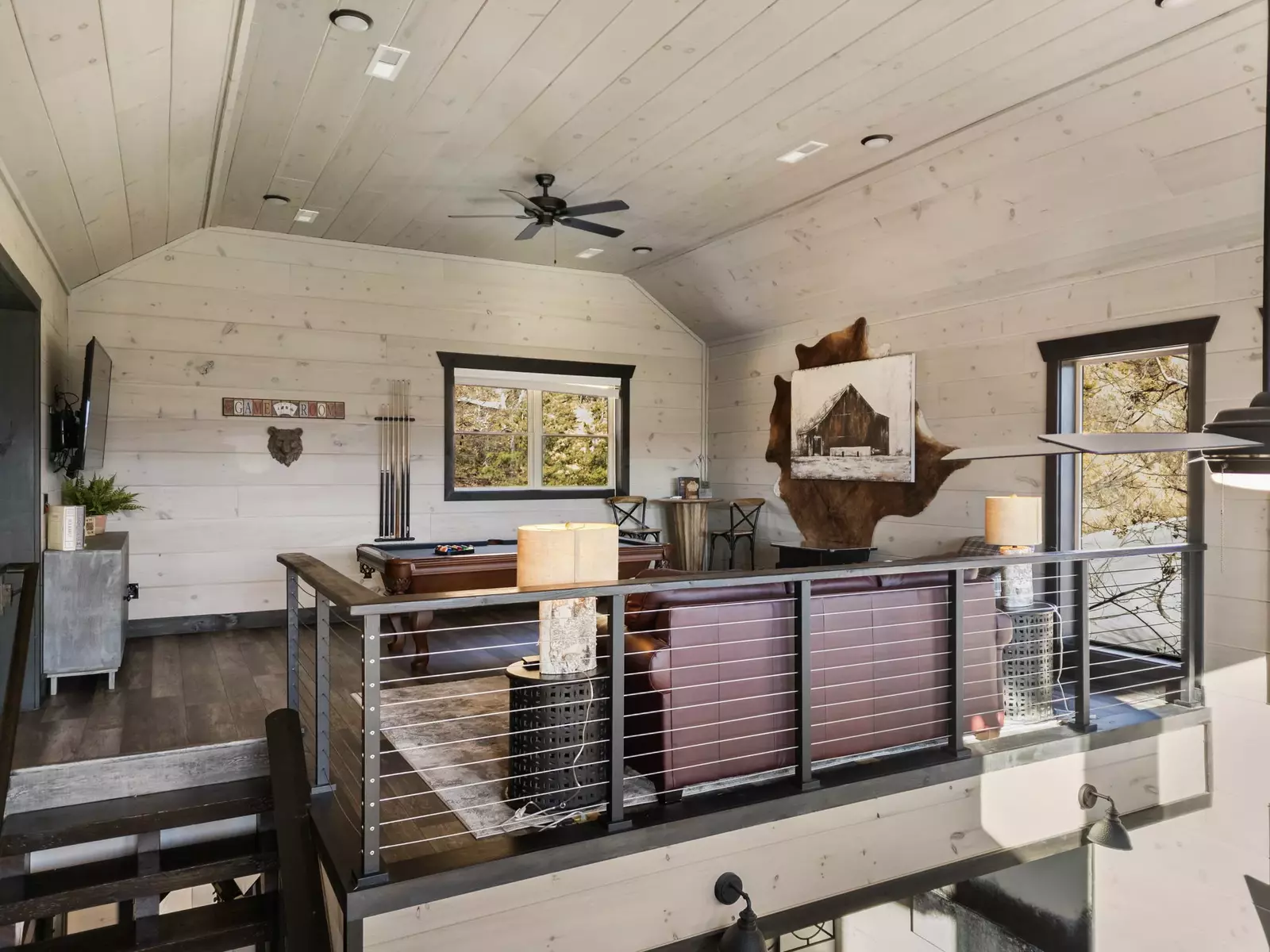 Wild Horse Lodge