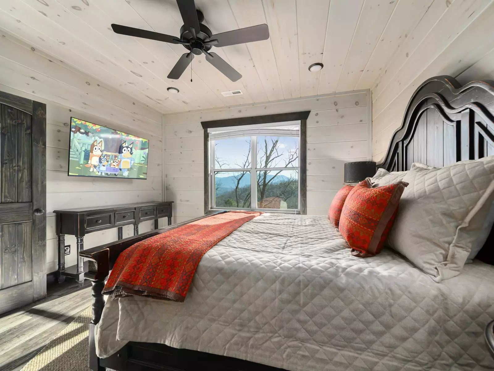 Wild Horse Lodge