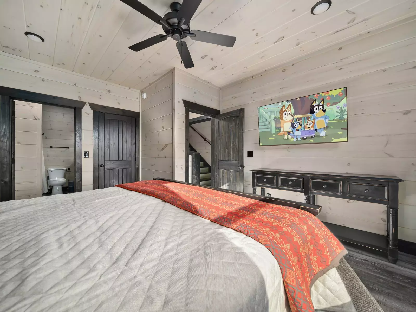 Wild Horse Lodge