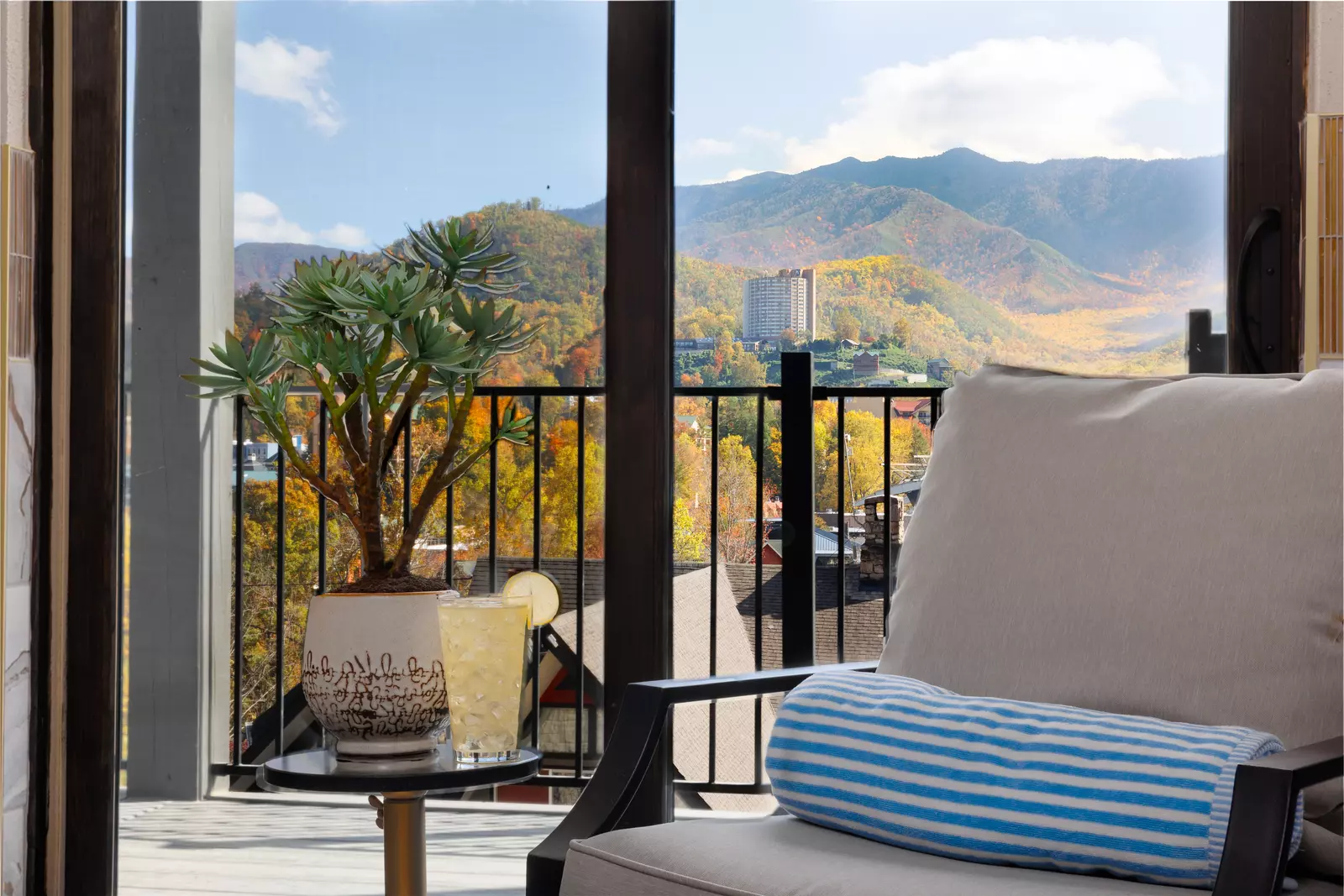 The Overlook at 738 - Unit 1