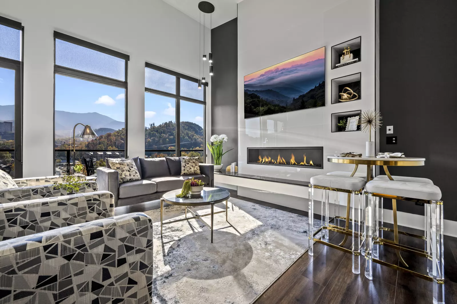 The Overlook at 738 - Unit 3