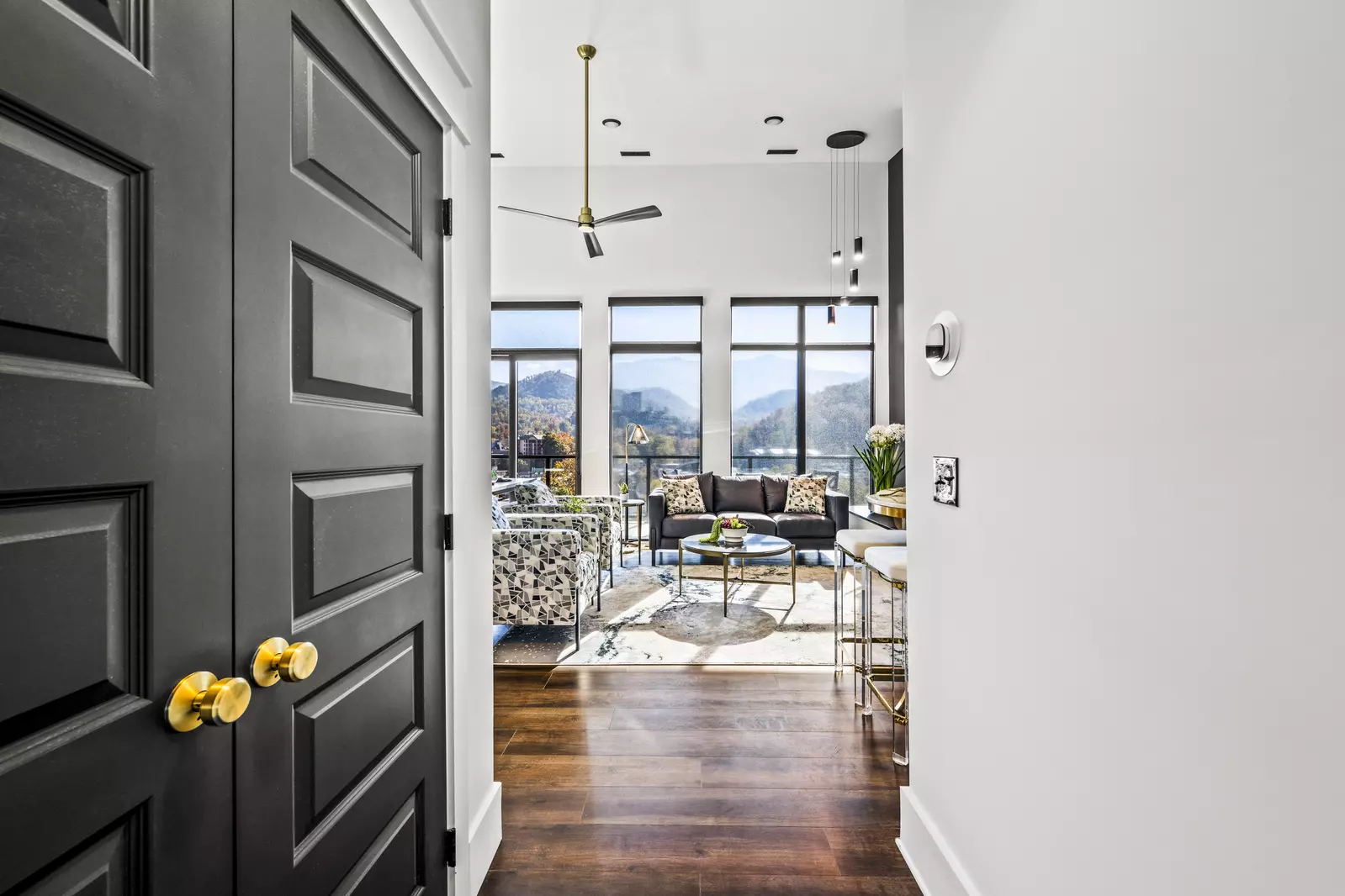 The Overlook at 738 - Unit 3