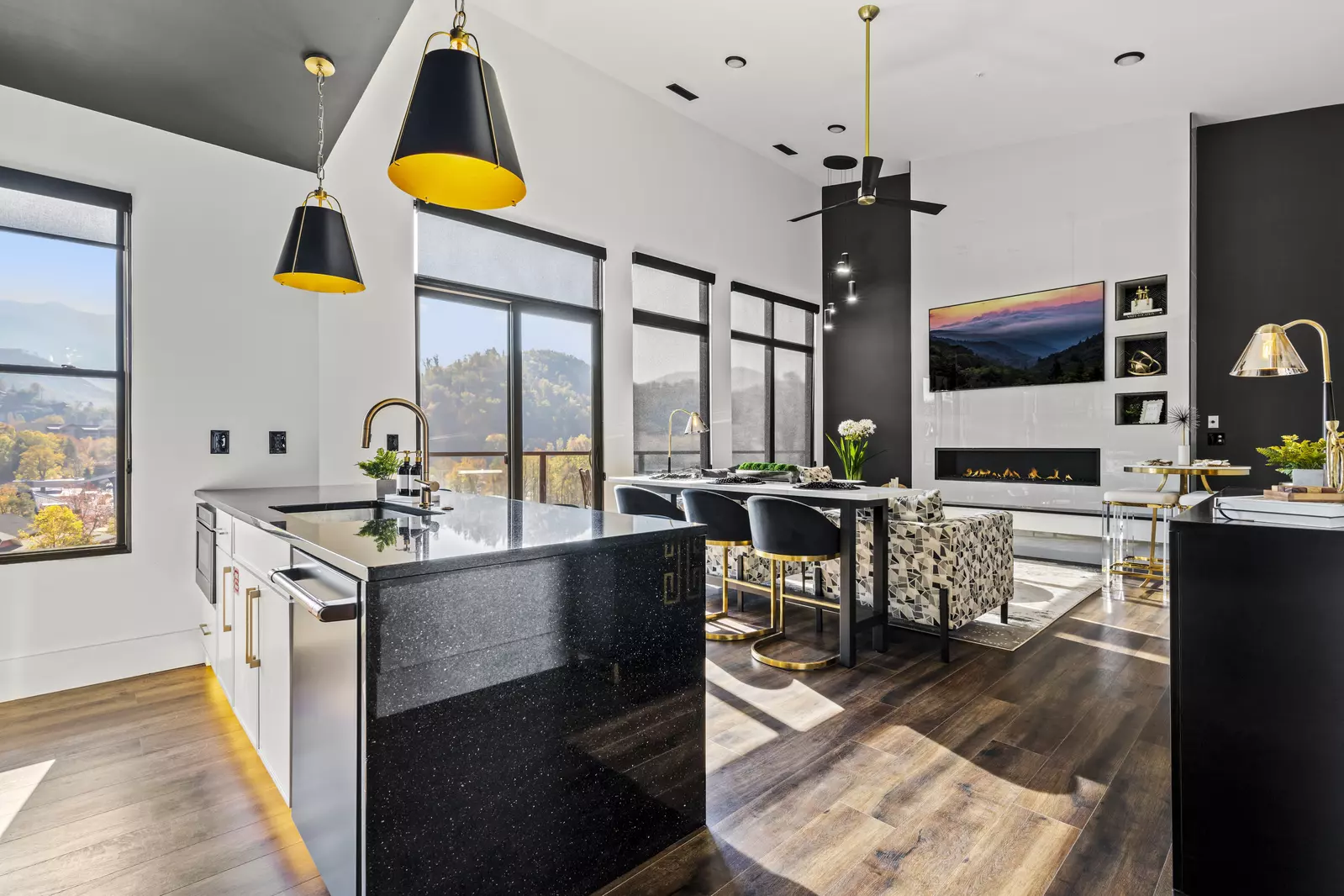 The Overlook at 738 - Unit 3