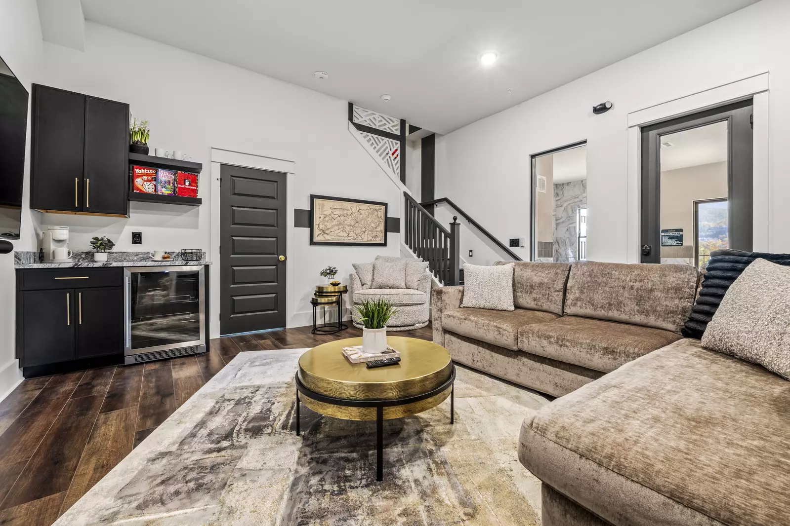 The Overlook at 738 - Unit 3