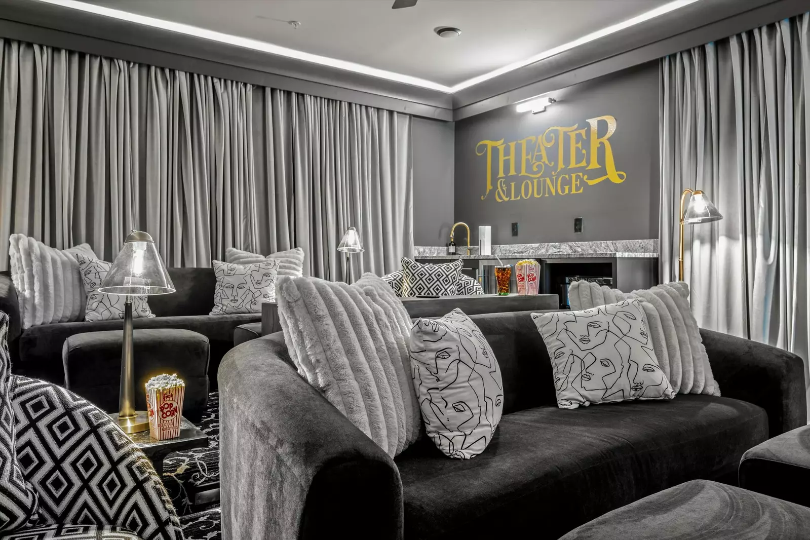 The Overlook at 738 - Unit 4