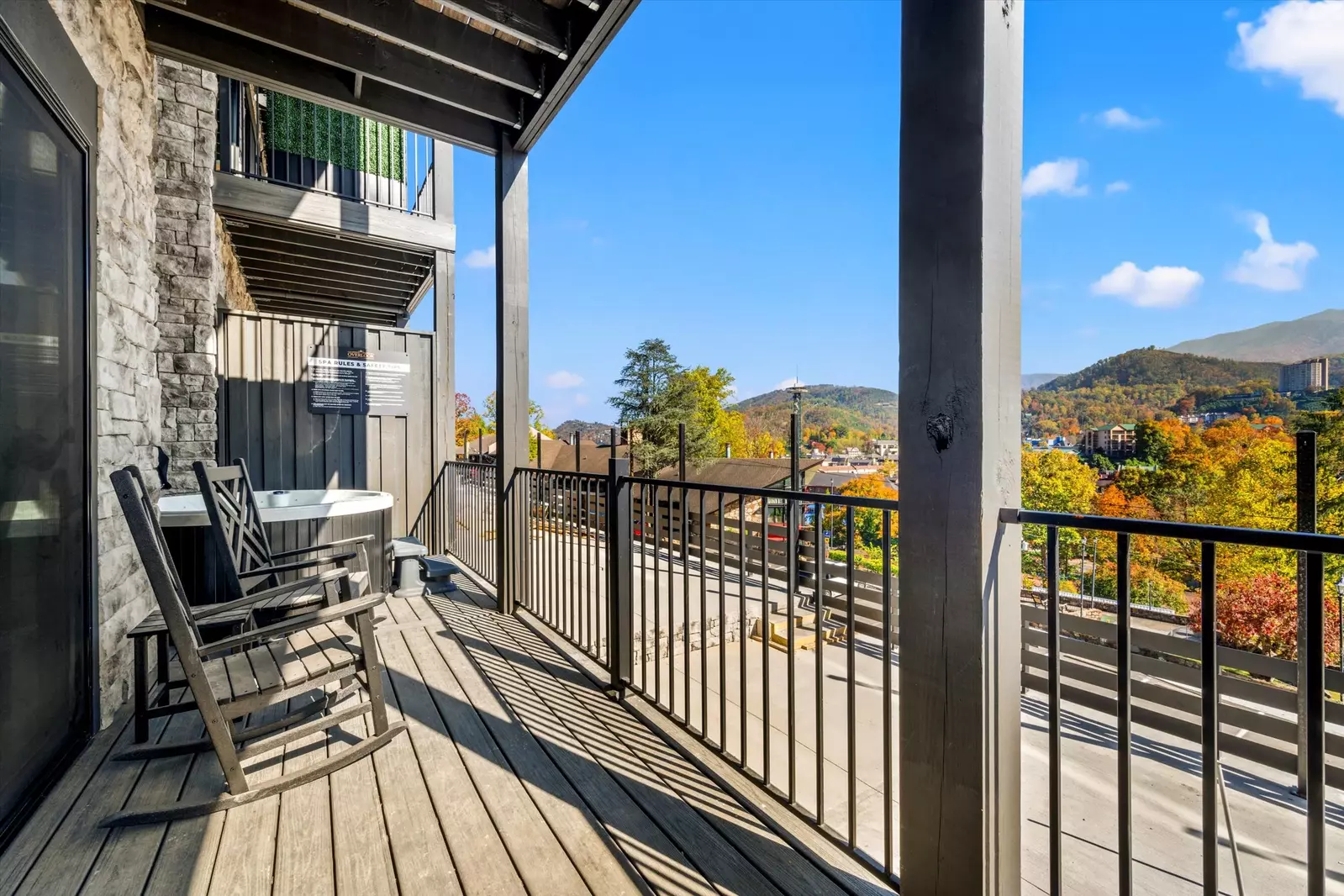 The Overlook at 738 - Unit 4