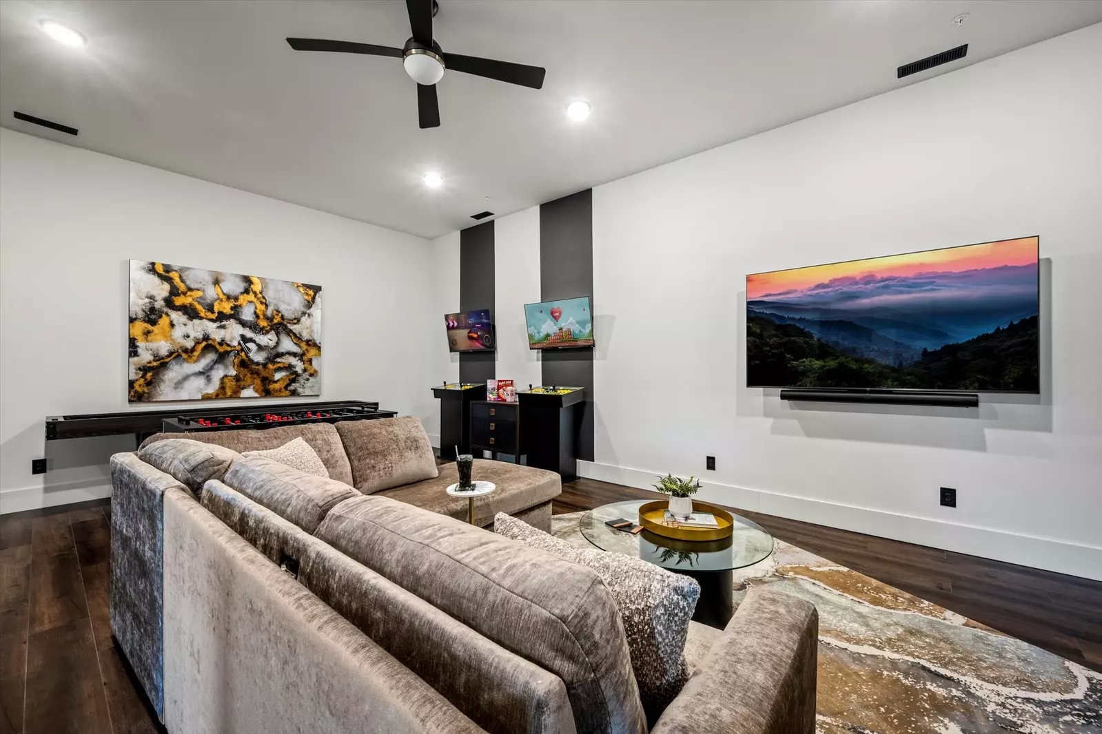 The Overlook at 738 - Unit 4