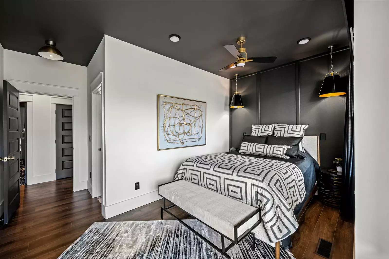 The Overlook at 738 - Unit 4