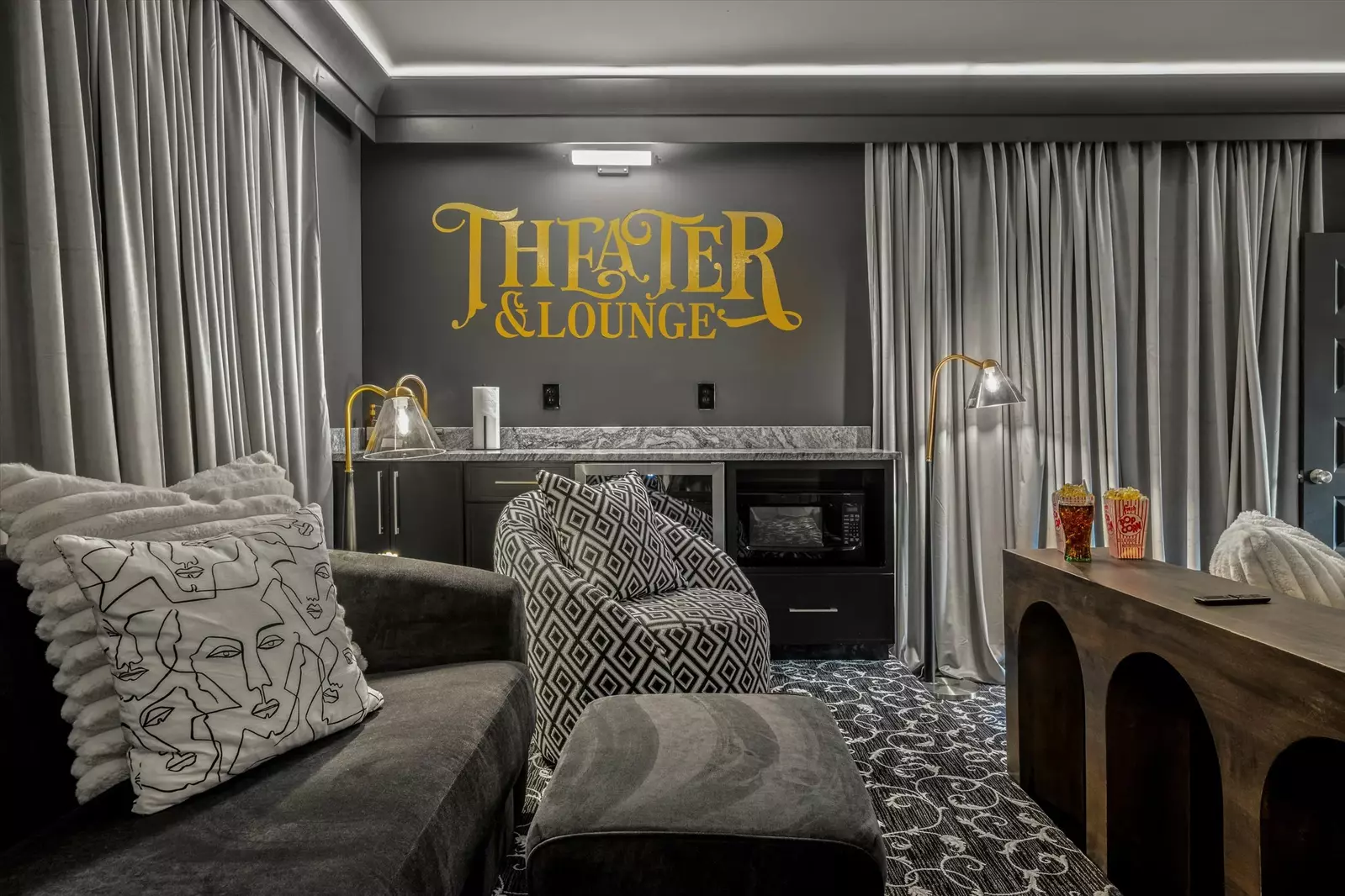 The Overlook at 738 - Unit 4
