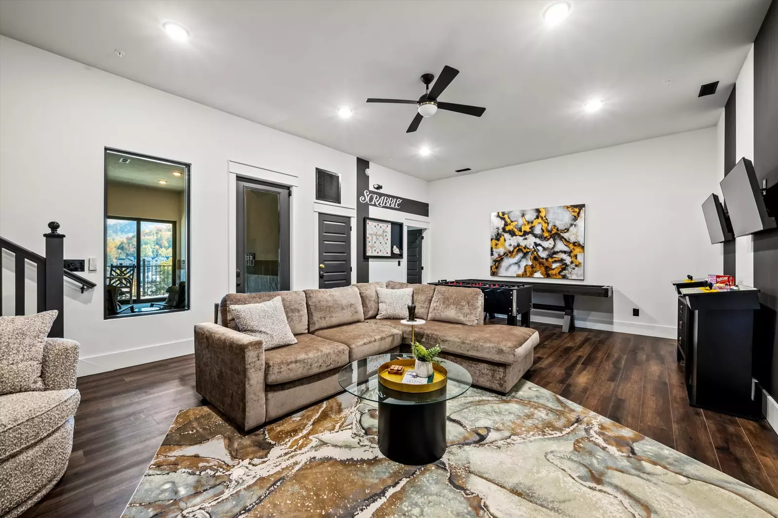 The Overlook at 738 - Unit 4
