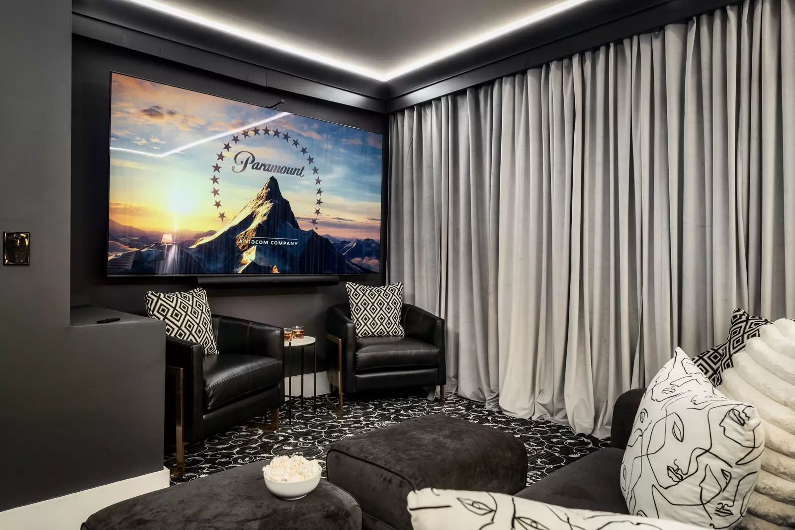 The Overlook at 738 - Unit 5