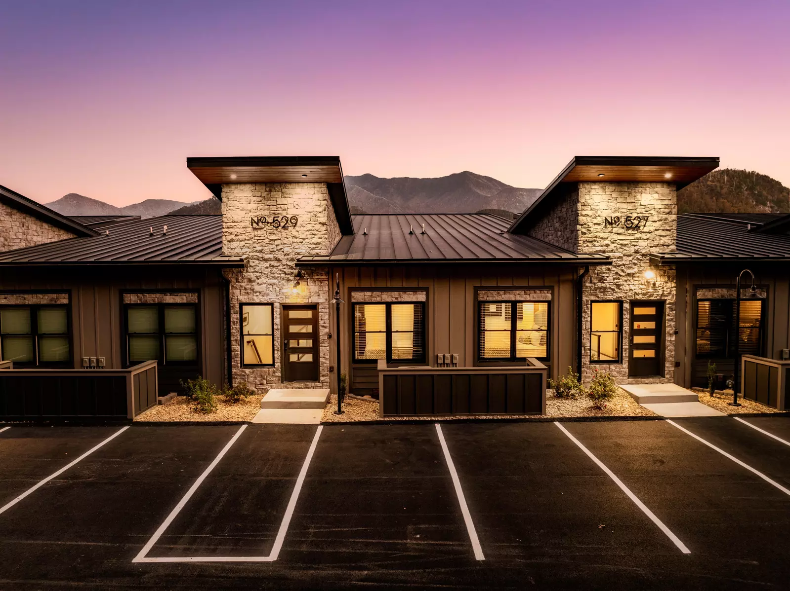 The Overlook at 738 - Unit 5