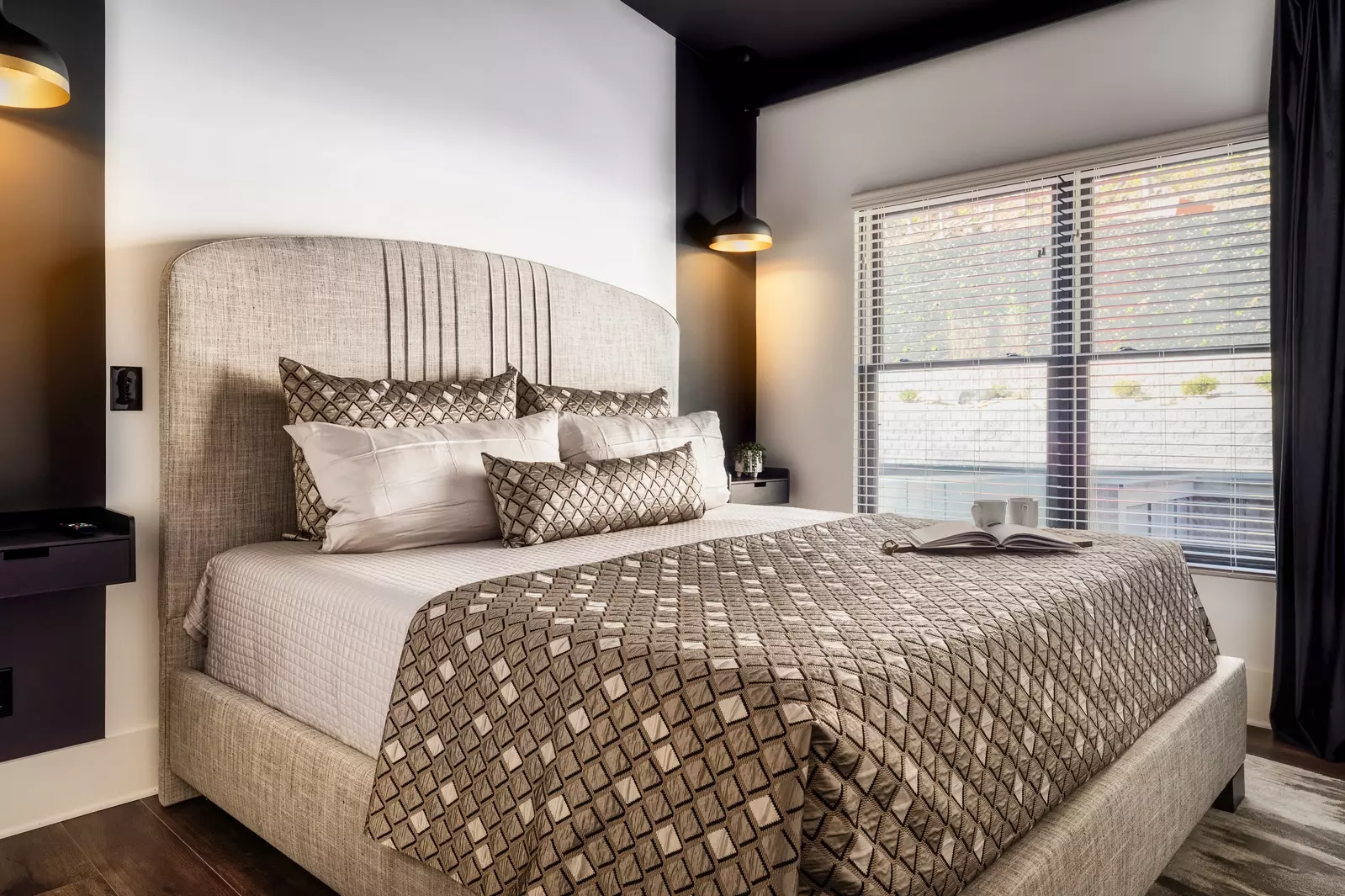 The Overlook at 738 - Unit 5