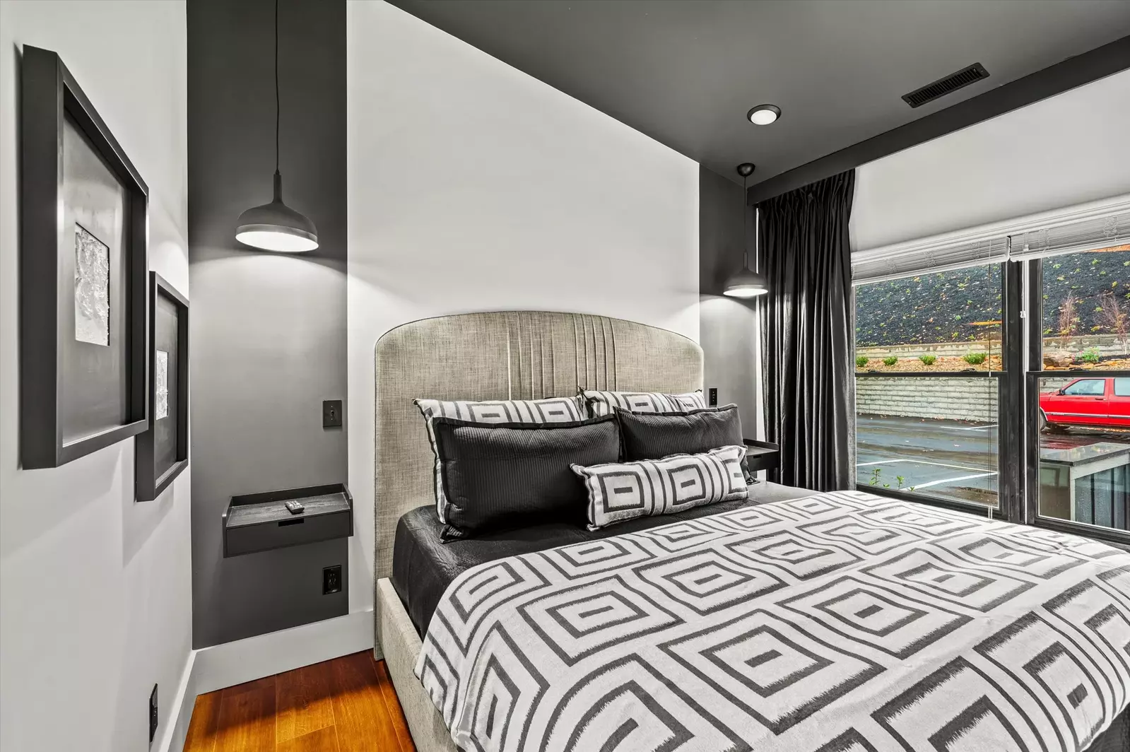 The Overlook at 738 - Unit 6