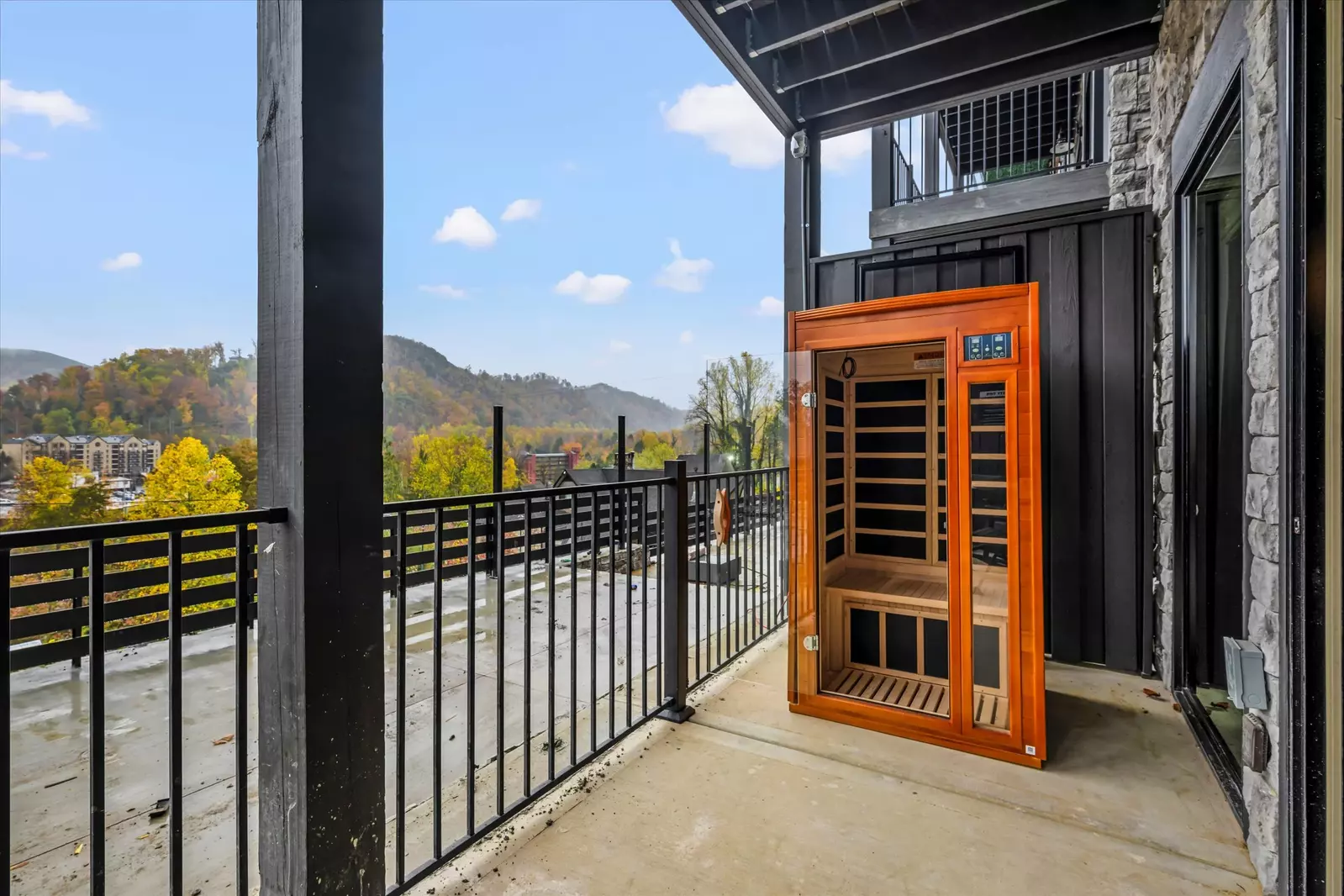 The Overlook at 738 - Unit 7