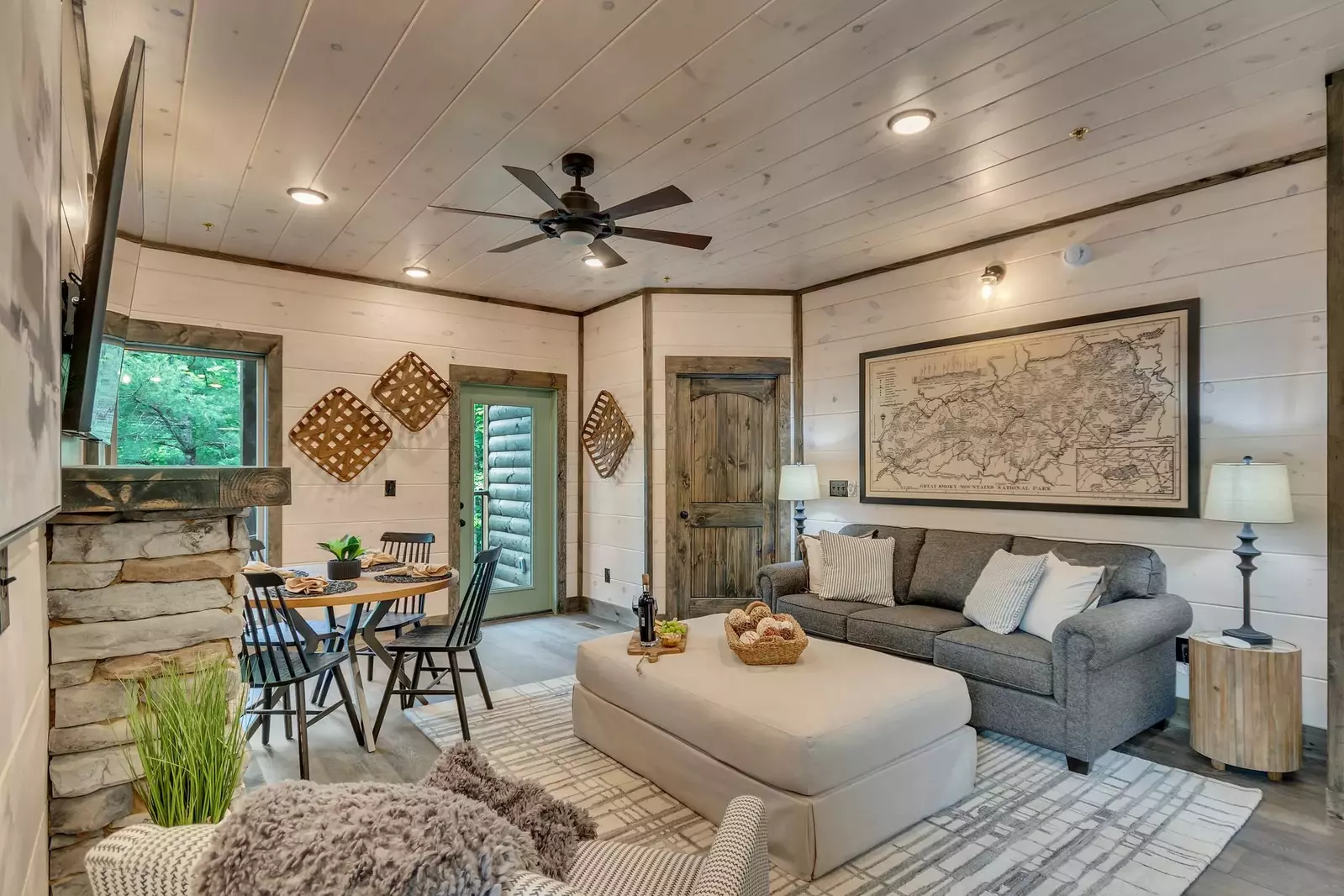Serenity Lodge