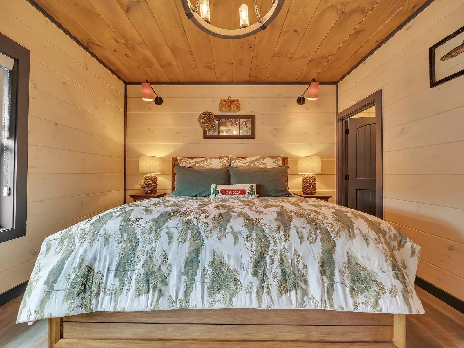 Creekside Lodge