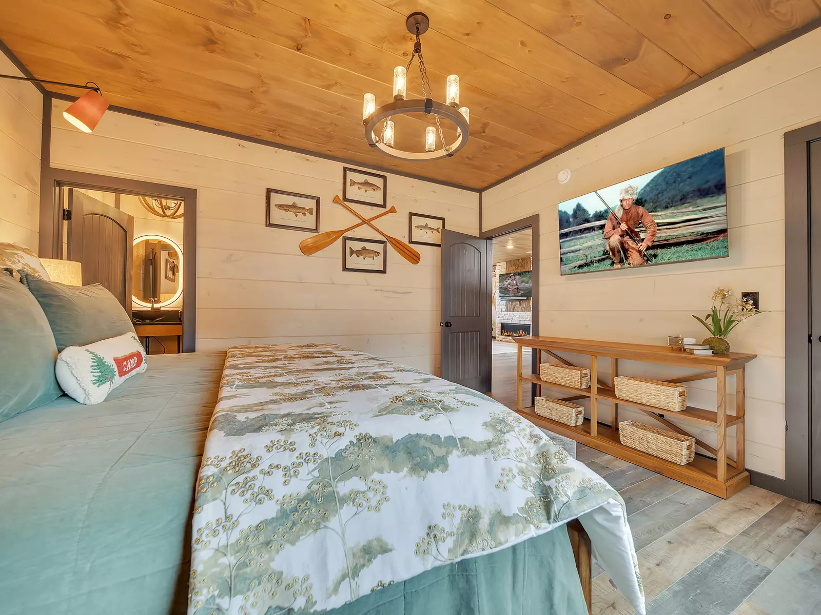 Creekside Lodge
