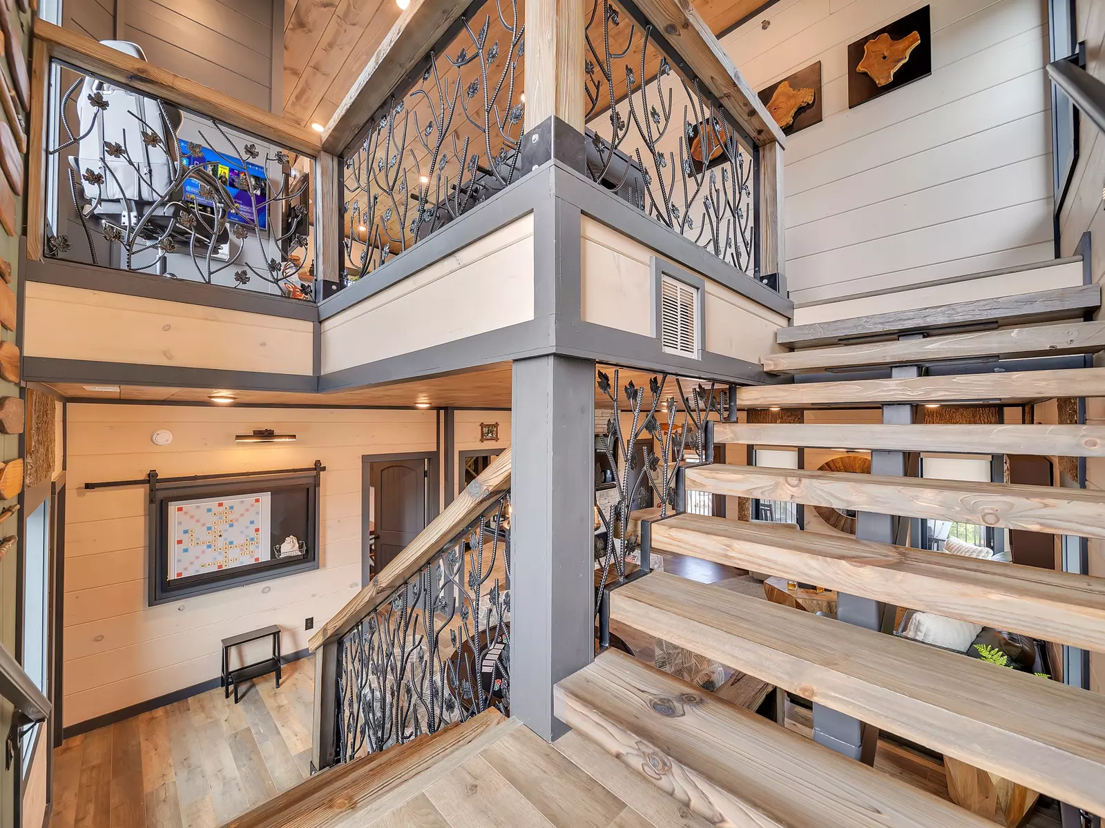 Creekside Lodge
