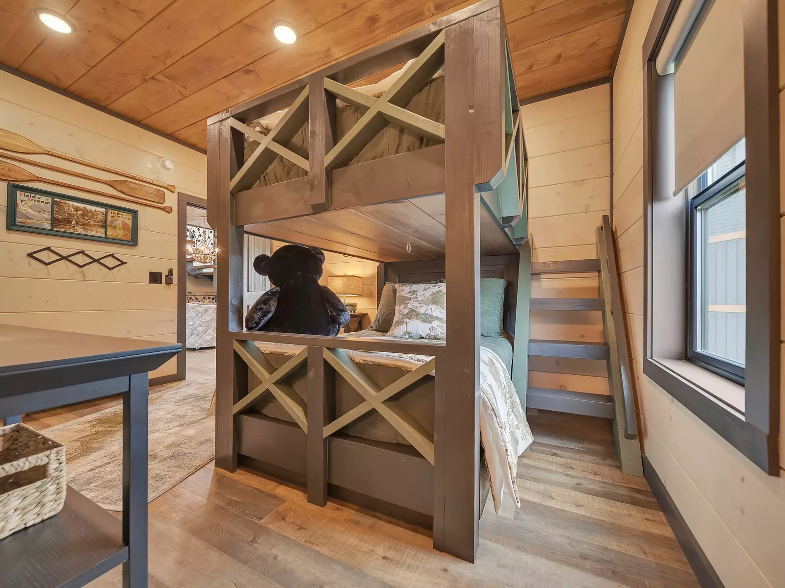 Creekside Lodge