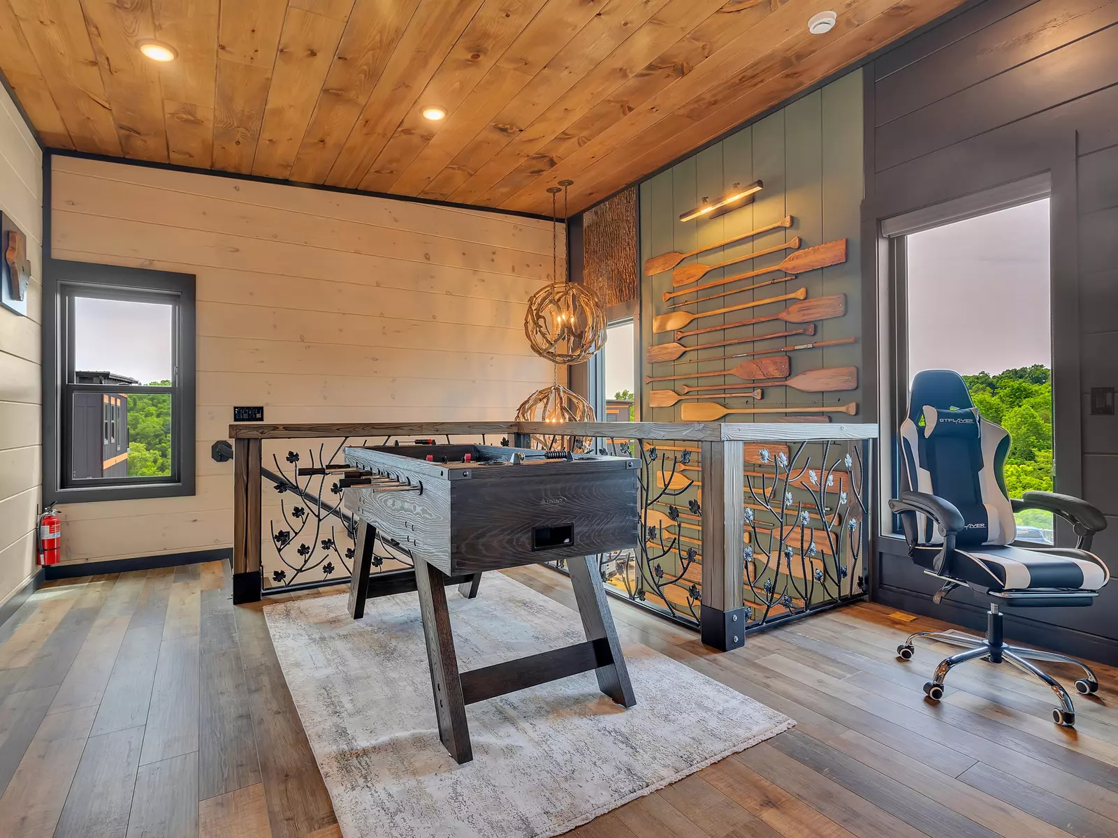 Creekside Lodge