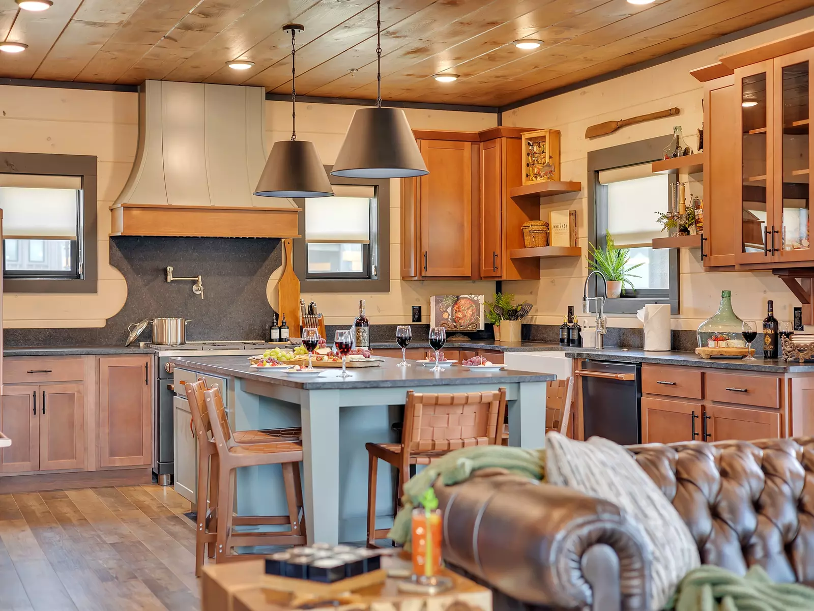 Creekside Lodge
