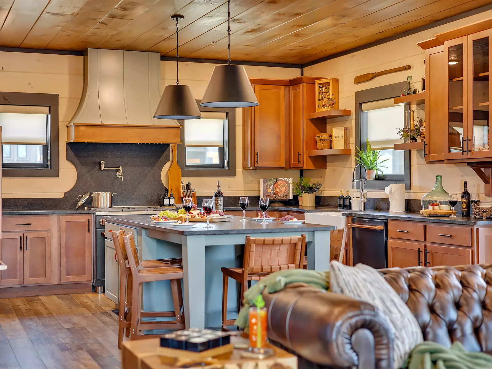 Creekside Lodge