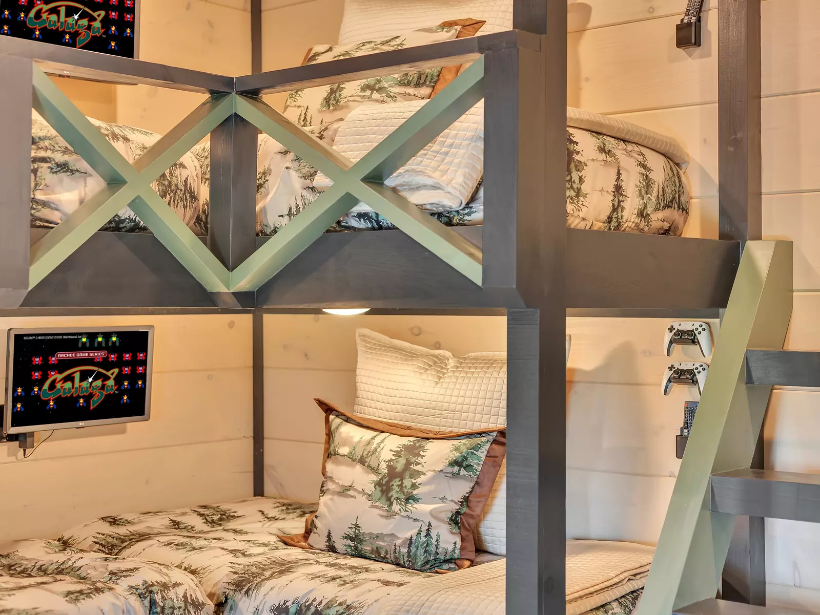 Creekside Lodge
