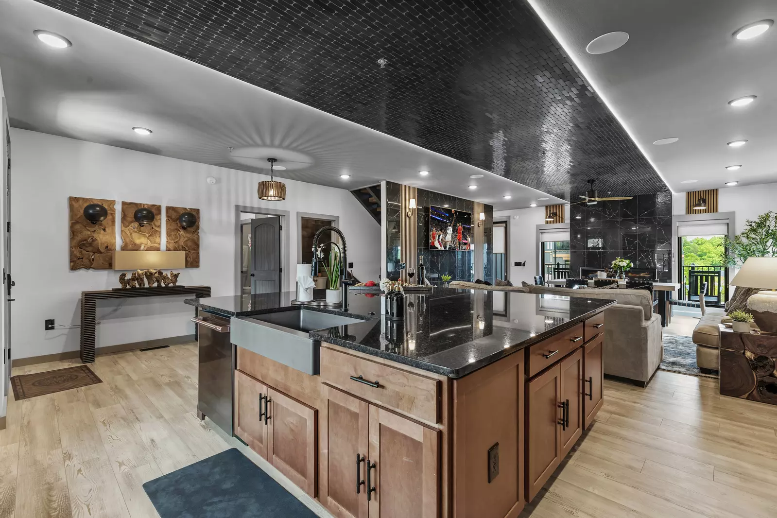 Free Throw Lodge