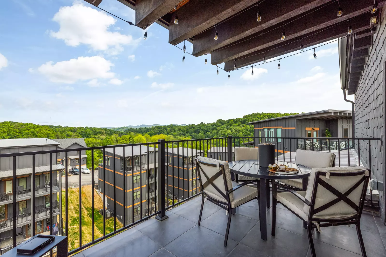 Free Throw Lodge