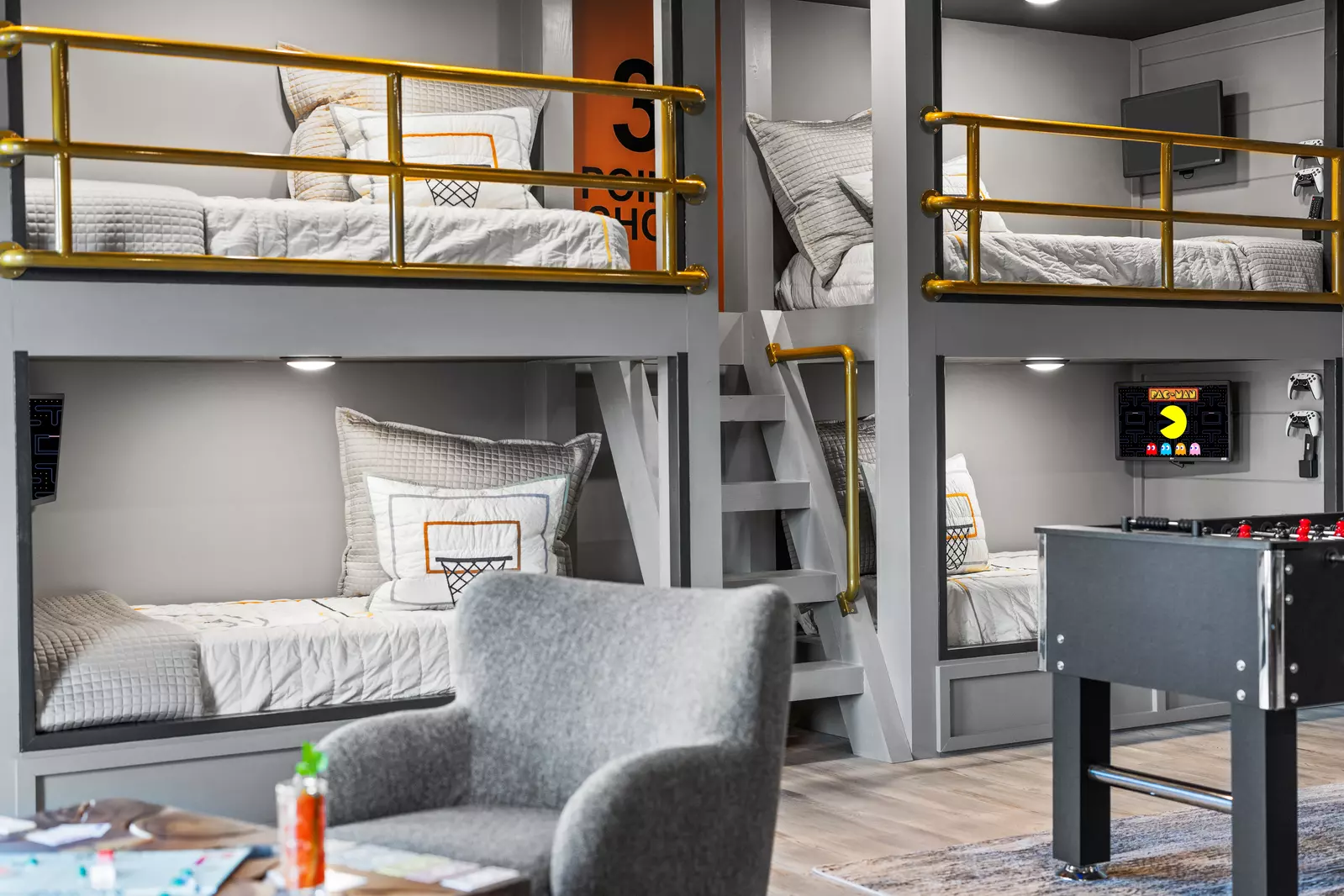 cabin with bunk room for kids