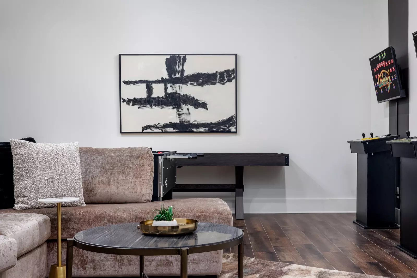 The Overlook at 738 - Unit 2