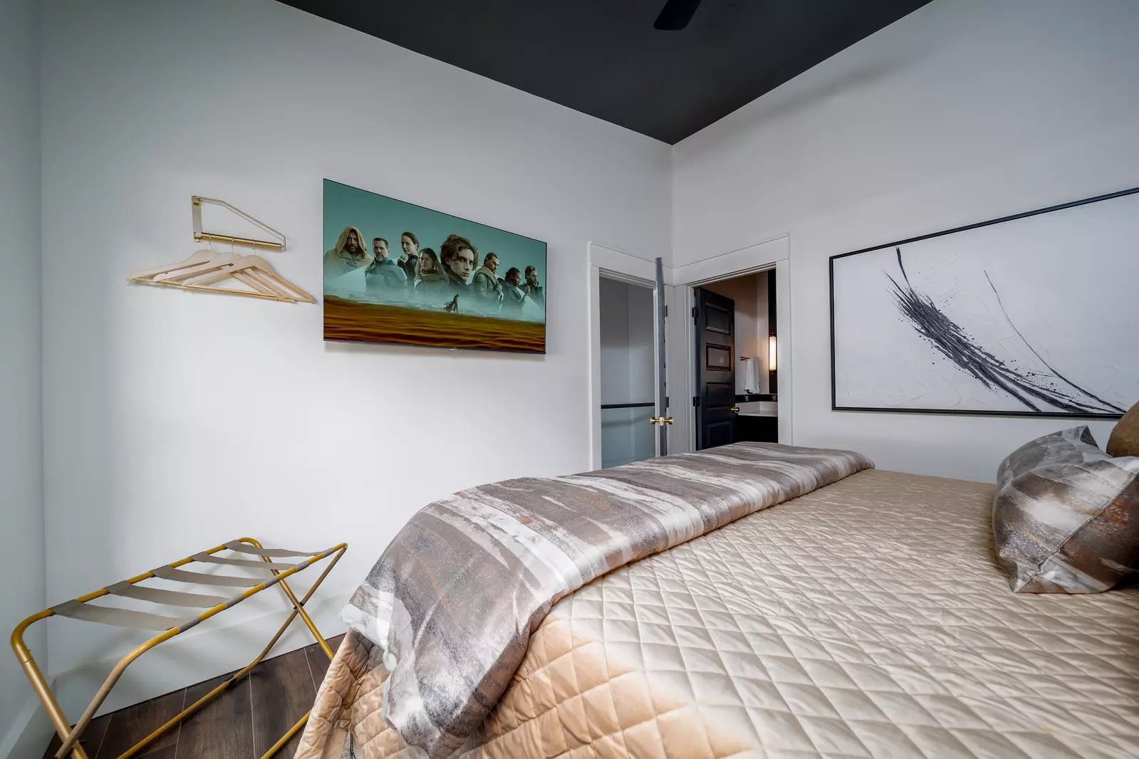 The Overlook at 738 - Unit 2