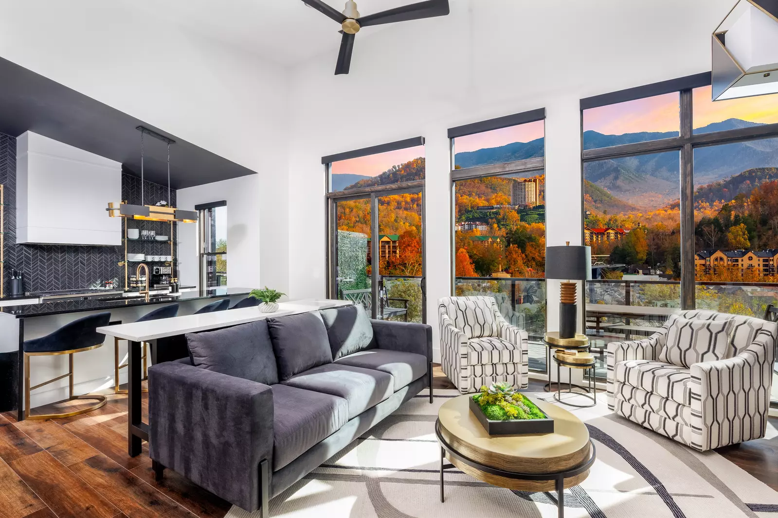 The Overlook at 738 - Unit 2