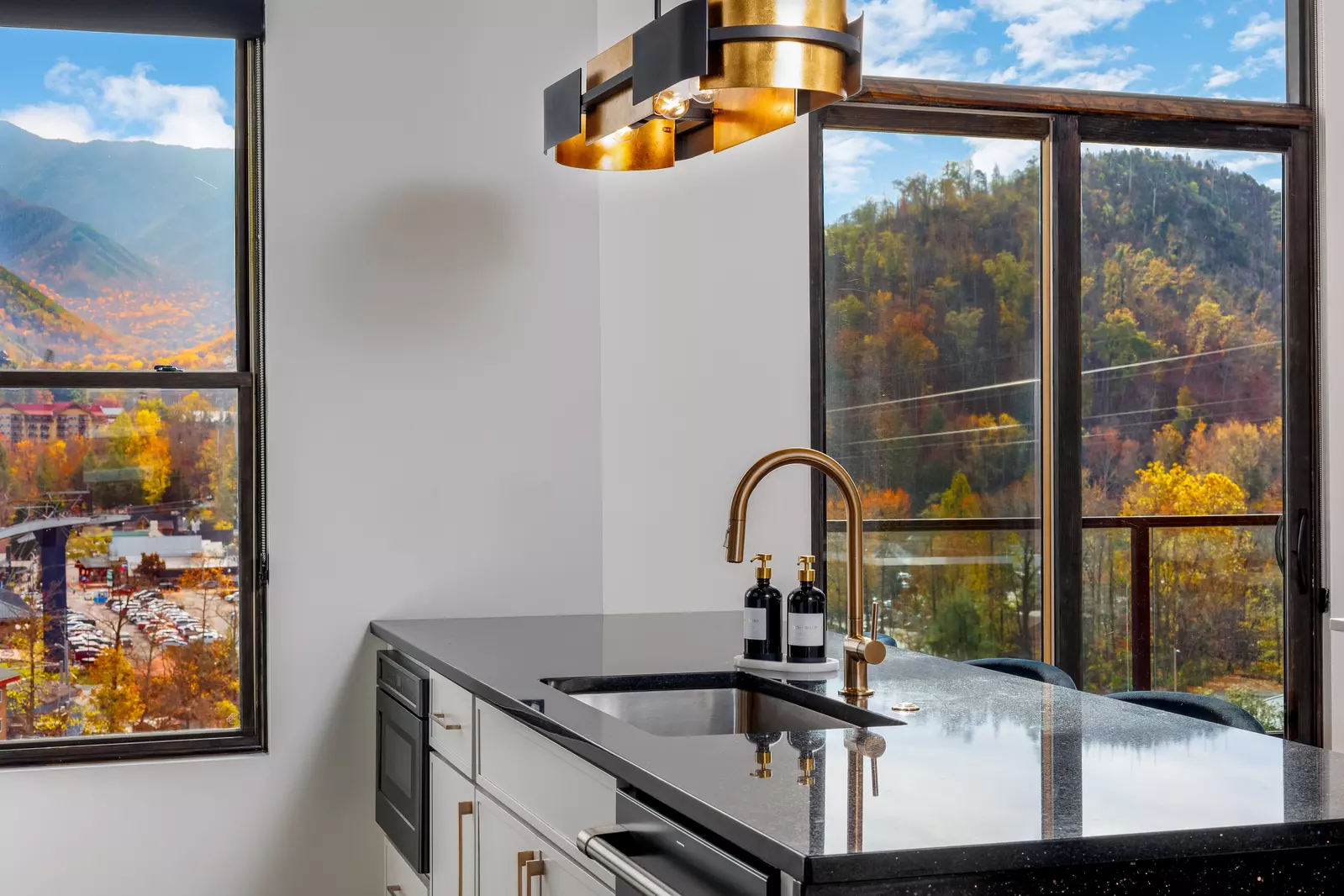 The Overlook at 738 - Unit 2