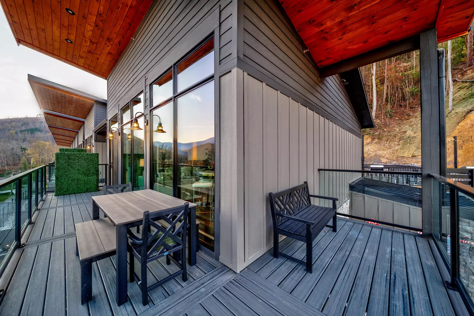 The Overlook at 738 - Unit 8