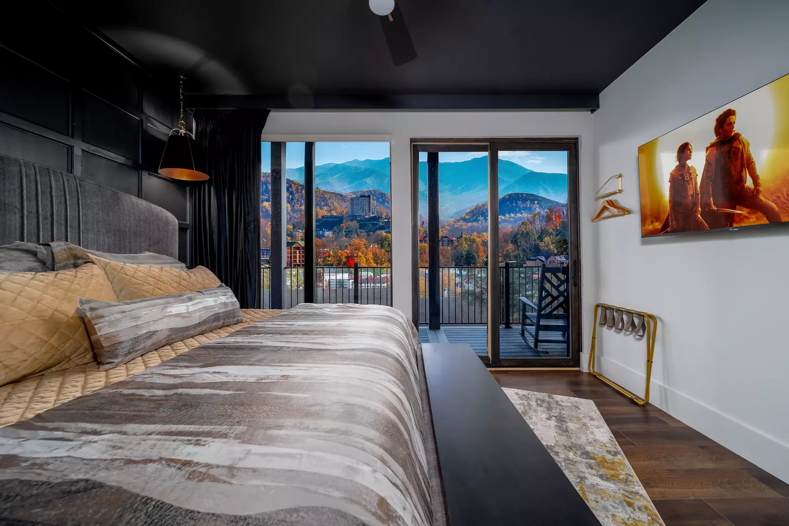The Overlook at 738 - Unit 8
