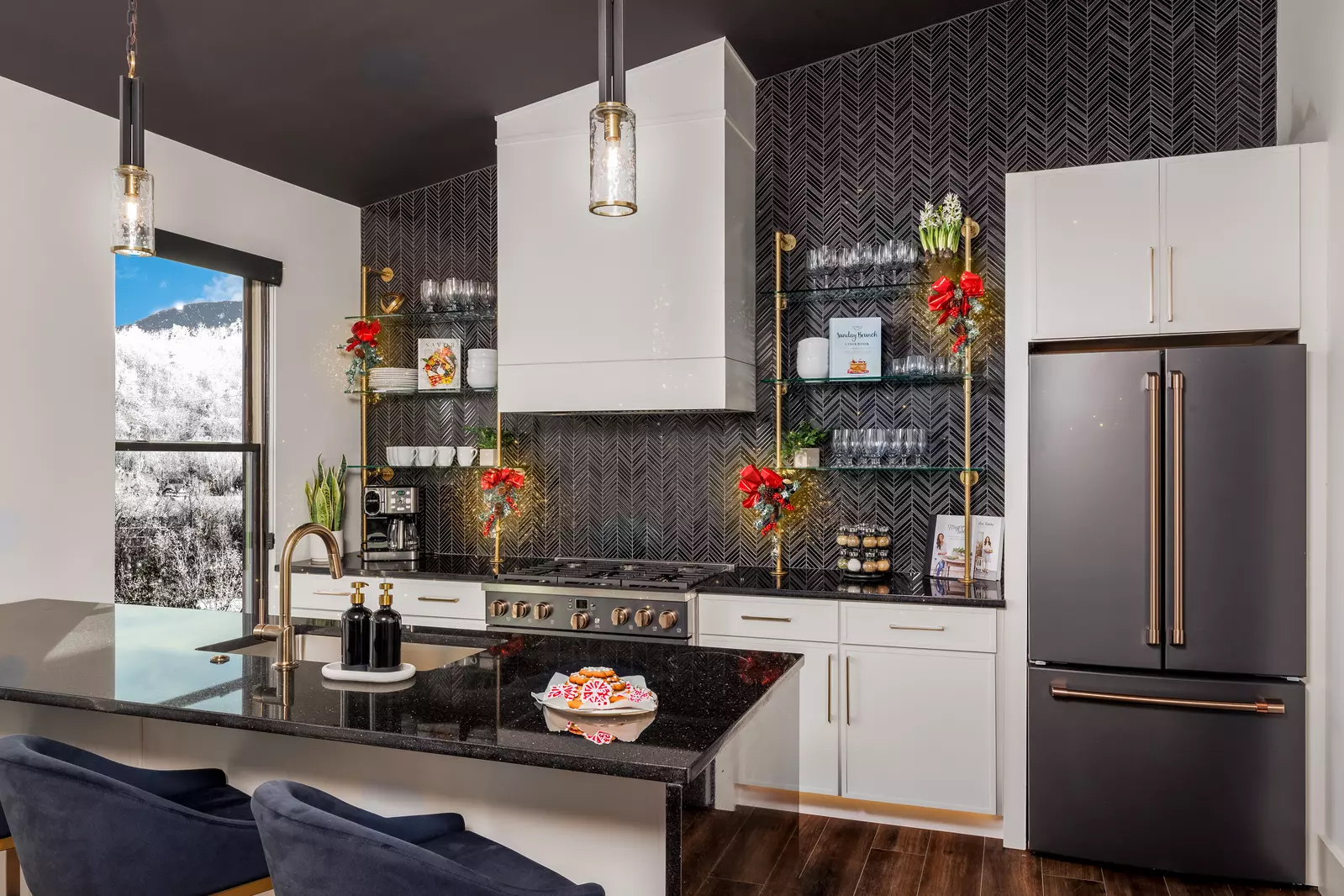 The Overlook at 738 - Unit 8