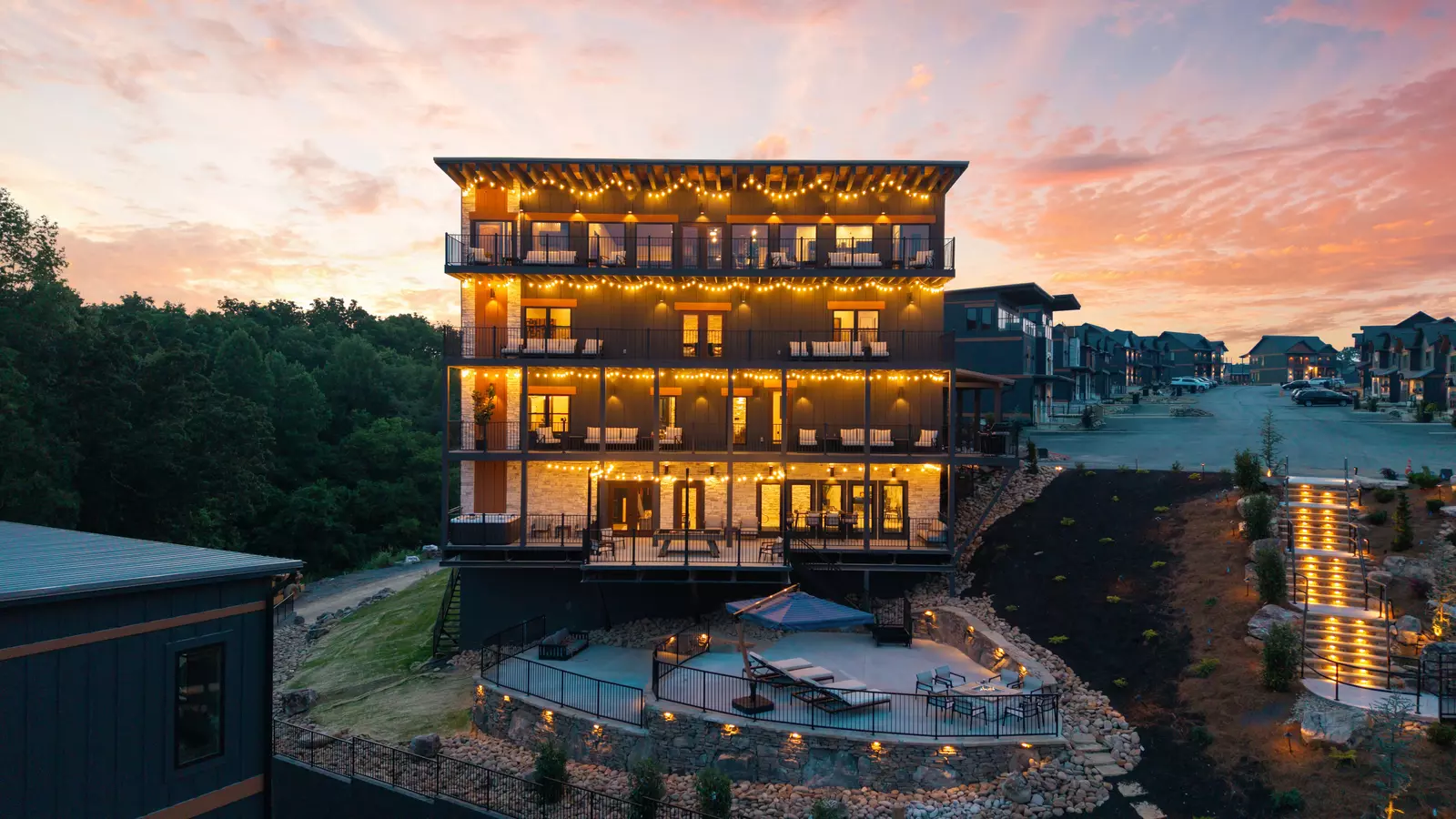Lazy River Lodge