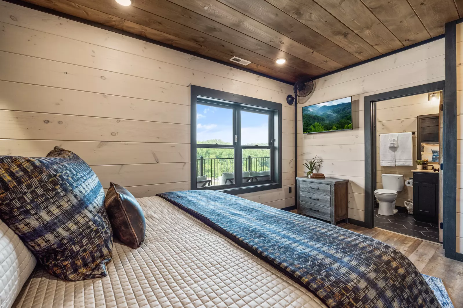 Lazy River Lodge