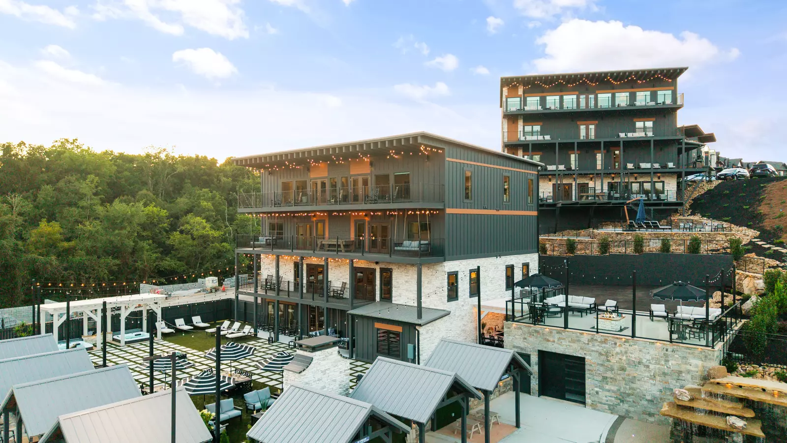 Rambling River Lodge